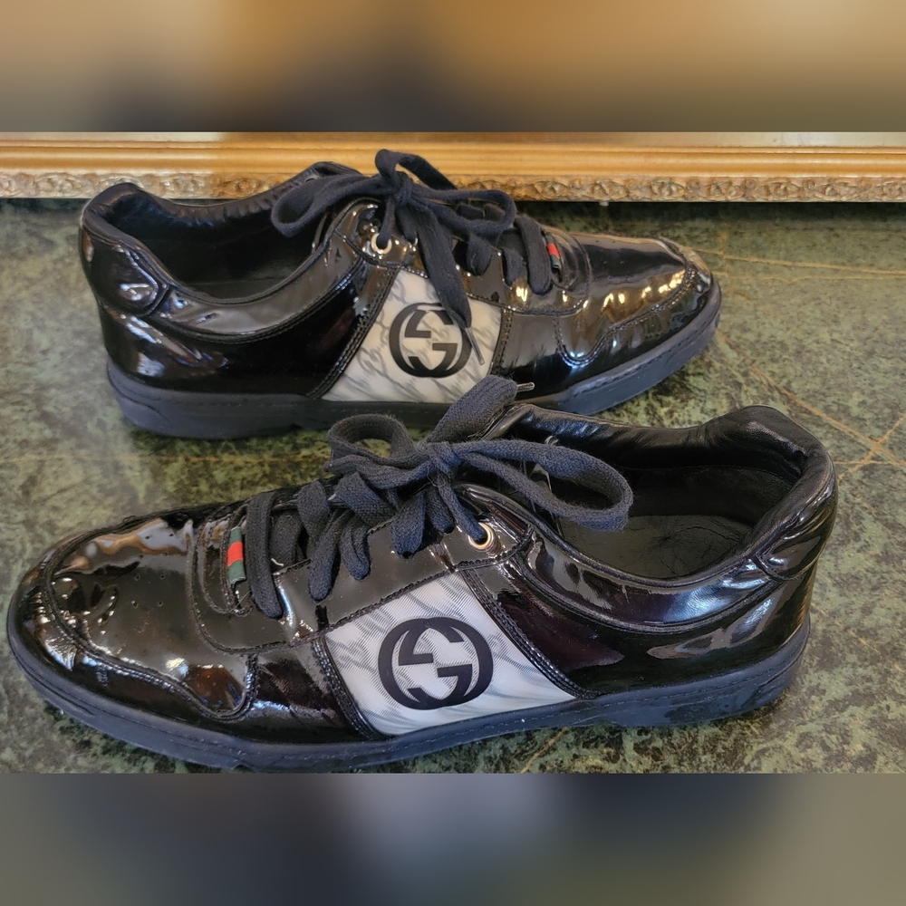 Men's GUCCI Black Patent Leather Hologram Logo Sneakers 10 G